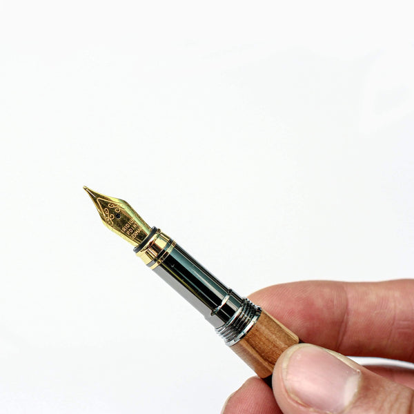 The Dignitary | Fountain Pen